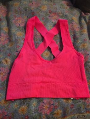 SHEIN Neon Pink Crisscross Seamless Sports Bra